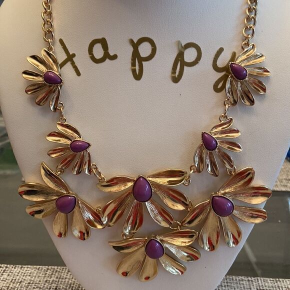 Chico’s statement necklace NWOT - Picture 4 of 7